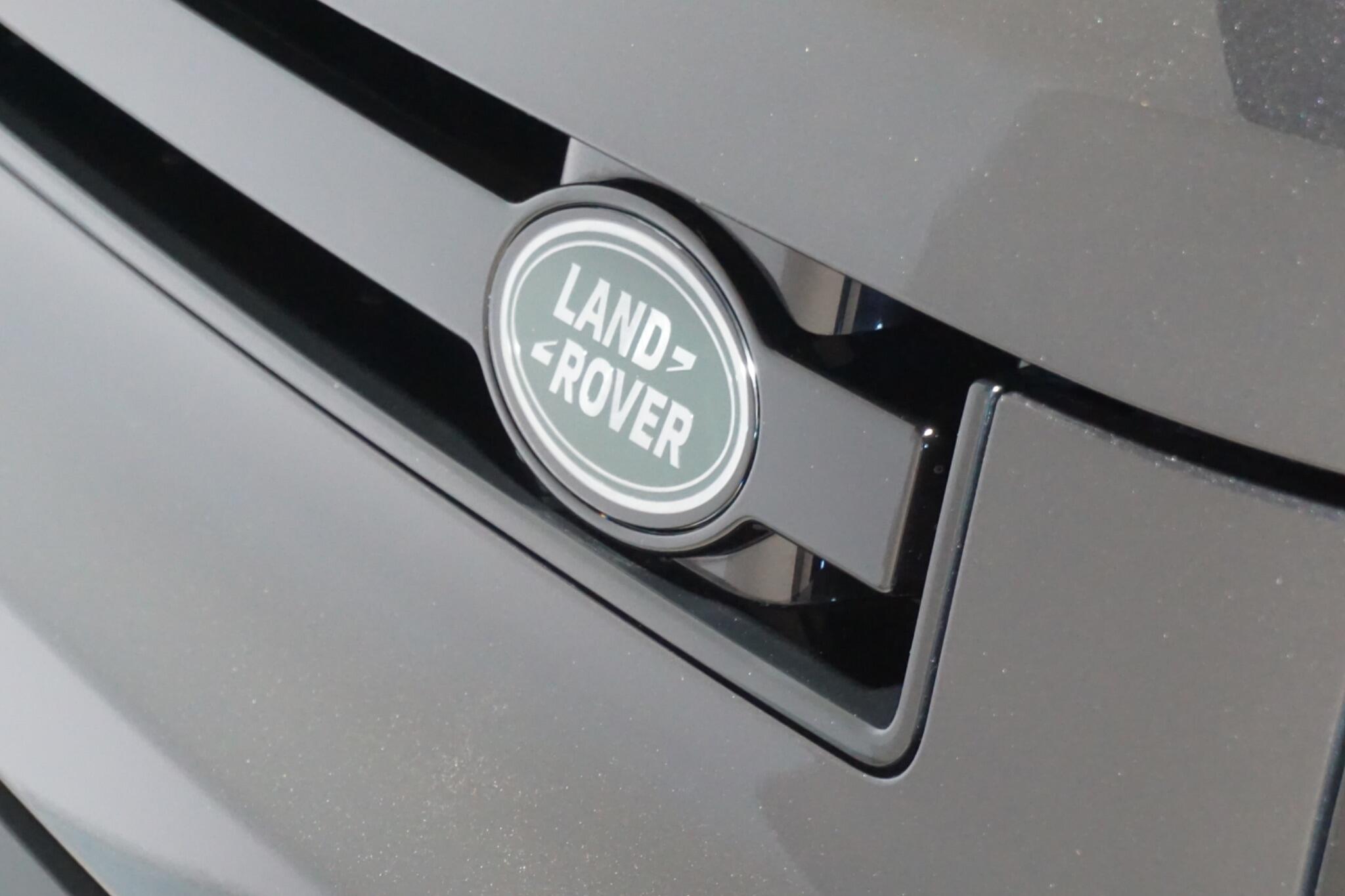 Land Rover Defender 110 3.0 D350 MHEV X-Dynamic HSE SUV 5dr Diesel Auto 4WD Euro 6 (s/s) (350 ps)